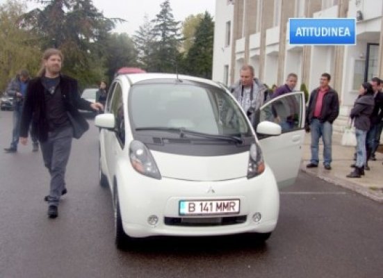 Atitudinea: Verdele Remus Cernea visează prize pentru maşini electrice în toată Constanţa